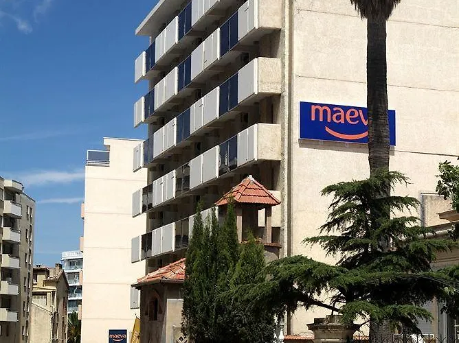 Résidence Pierre&vacances La Promenade Des Bains 2*