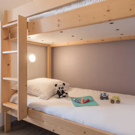 Pierre & La Promenade Des Bains Апарт-отель Сен-Рафаэль