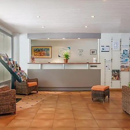 Pierre & La Promenade Des Bains شقة فندقية 2*