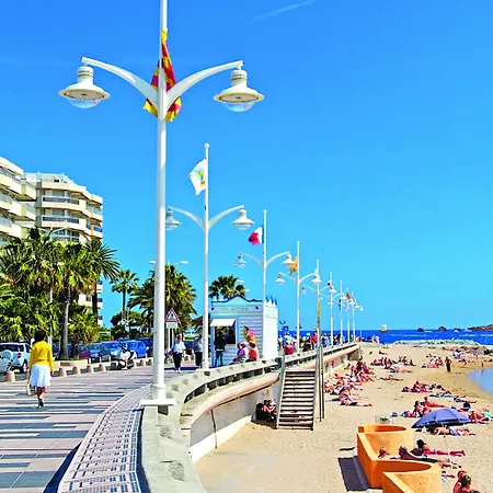 Pierre & La Promenade Des Bains Aparthotel 2*