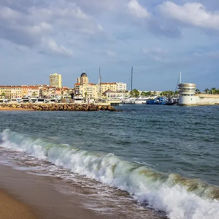 Апарт-отель Pierre & La Promenade Des Bains Сен-Рафаэль